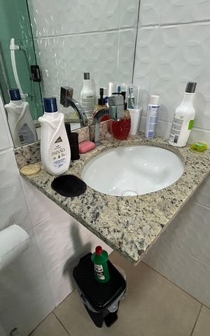 Casa à venda com 110m², 3 quartos e 2 vagasBanheiro da suíte 3