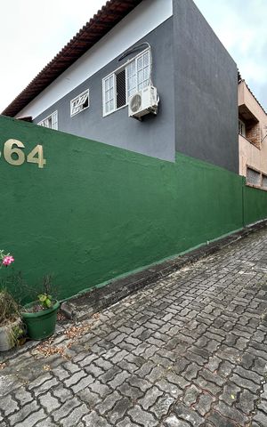 Casa à venda com 110m², 3 quartos e 2 vagasÁrea comum