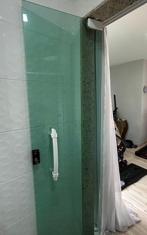Casa à venda com 110m², 3 quartos e 2 vagasBanheiro da suíte 3
