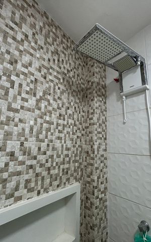 Casa à venda com 110m², 3 quartos e 2 vagasBanheiro da Suíte 2