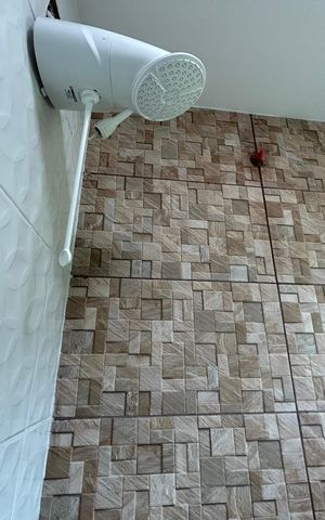 Casa à venda com 110m², 3 quartos e 2 vagasBanheiro da suíte 3
