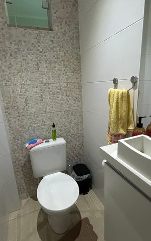 Casa à venda com 110m², 3 quartos e 2 vagasLavabo 2