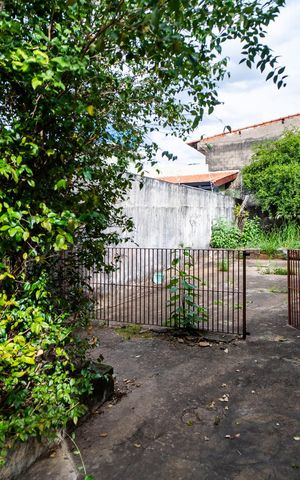 Casa para alugar com 310m², 2 quartos e 1 vaga Casa para alugar com 310m², 2 quartos e 1 vagaJardim
