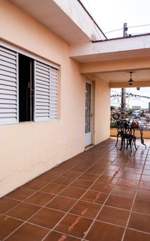 Casa para alugar com 310m², 2 quartos e 1 vaga Casa para alugar com 310m², 2 quartos e 1 vagaQuintal
