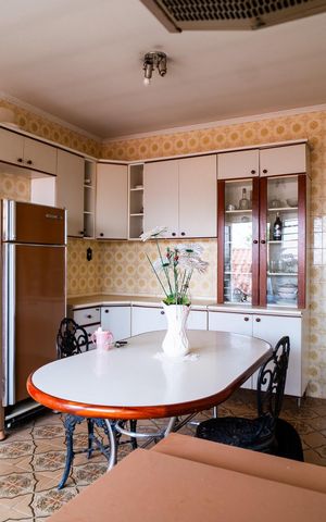 Casa para alugar com 310m², 2 quartos e 1 vaga Casa para alugar com 310m², 2 quartos e 1 vagaCozinha