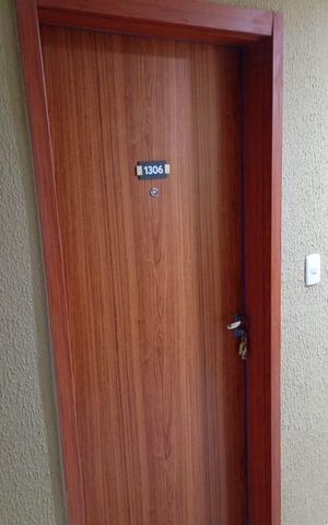 Apartamento à venda com 42m², 2 quartos e 1 vaga Apartamento à venda com 42m², 2 quartos e 1 vagaPorta de entrada