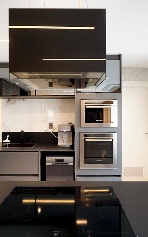 Apartamento à venda com 106m², 2 quartos e 2 vagas Apartamento à venda com 106m², 2 quartos e 2 vagasCozinha