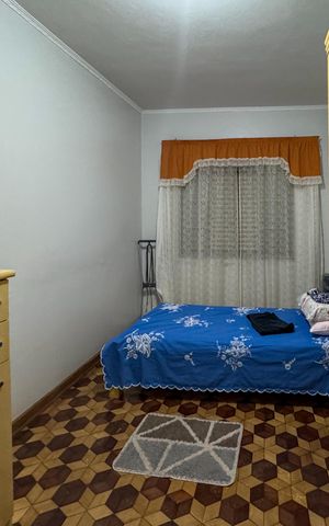 Casa à venda com 150m², 2 quartos e 2 vagas Casa à venda com 150m², 2 quartos e 2 vagasQuarto 1