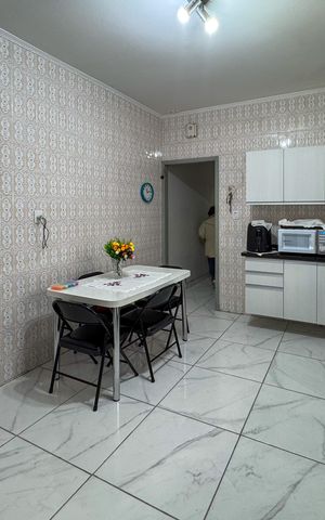 Casa à venda com 150m², 2 quartos e 2 vagas