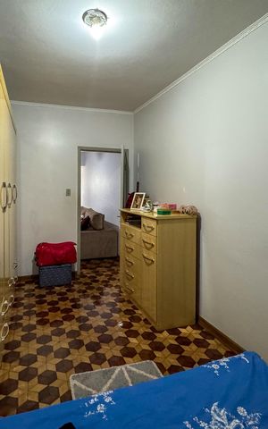 Casa à venda com 150m², 2 quartos e 2 vagas Casa à venda com 150m², 2 quartos e 2 vagasQuarto 1