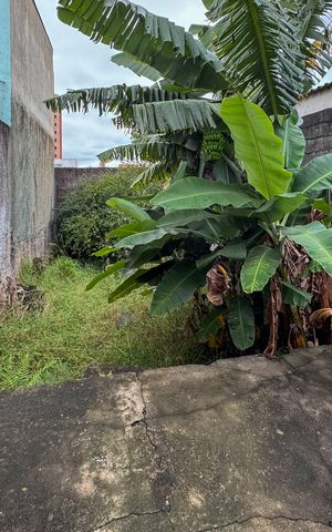 Casa à venda com 150m², 2 quartos e 2 vagas