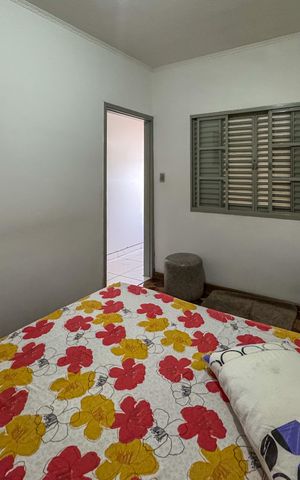 Casa à venda com 150m², 2 quartos e 2 vagas Casa à venda com 150m², 2 quartos e 2 vagasQuarto 2