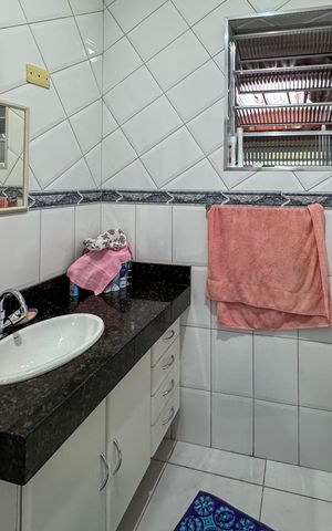 Casa à venda com 150m², 2 quartos e 2 vagas