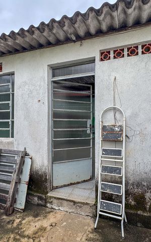 Casa à venda com 150m², 2 quartos e 2 vagas