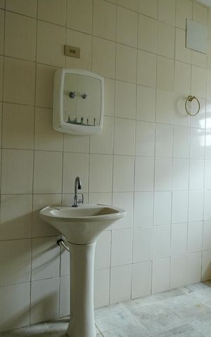 Casa para alugar com 124m², 2 quartos e 2 vagasBanheiro da Suíte