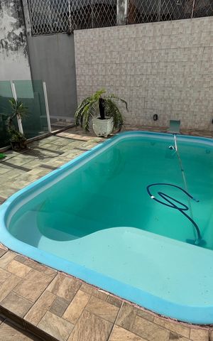 Casa à venda com 105m², 2 quartos e 2 vagas