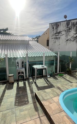 Casa à venda com 105m², 2 quartos e 2 vagas
