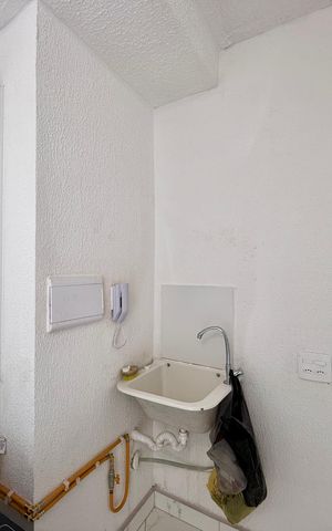 Apartamento à venda com 30m², 2 quartos e sem vaga Apartamento à venda com 30m², 2 quartos e sem vagaÁrea de Serviço