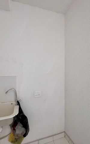 Apartamento à venda com 30m², 2 quartos e sem vaga Apartamento à venda com 30m², 2 quartos e sem vagaÁrea de Serviço