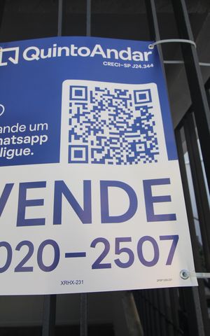 Casa à venda com 179m², 3 quartos e 2 vagasPlaca