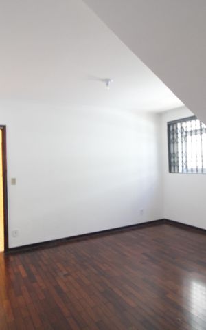 Casa à venda com 179m², 3 quartos e 2 vagasSala 2