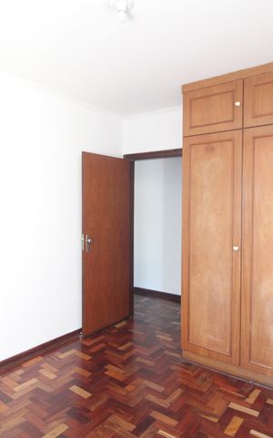 Casa à venda com 179m², 3 quartos e 2 vagasQuarto 1