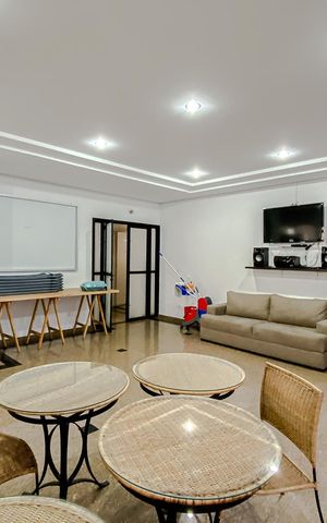 Apartamento à venda com 63m², 2 quartos e 1 vagaÁrea comum