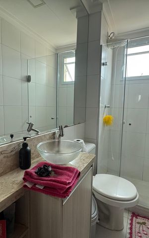 Apartamento à venda com 51m², 2 quartos e 1 vaga Apartamento à venda com 51m², 2 quartos e 1 vagaBanheiro