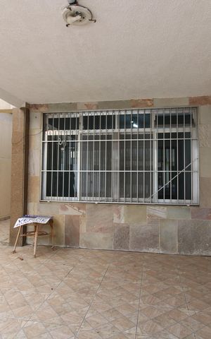 Casa para alugar com 140m², 4 quartos e 2 vagasGaragem