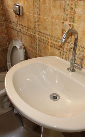 Casa para alugar com 140m², 4 quartos e 2 vagasBanheiro 2