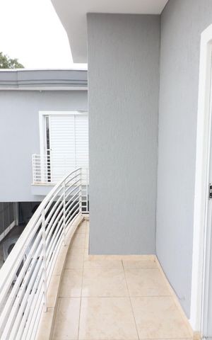 Casa à venda com 175m², 4 quartos e 4 vagasSuíte 1