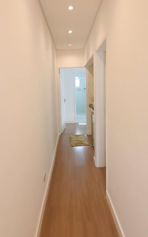 Casa à venda com 175m², 4 quartos e 4 vagasCorredor