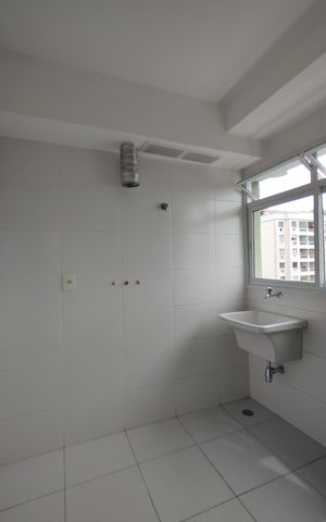 Apartamento à venda com 65m², 2 quartos e 1 vagaÁrea de Serviço