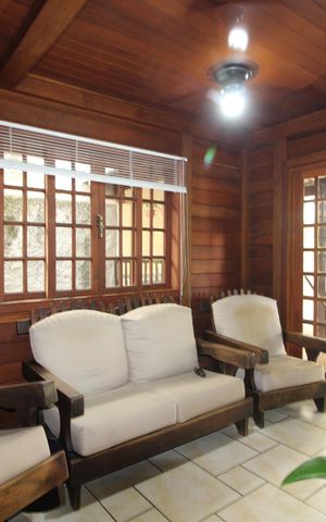 Casa à venda com 320m², 4 quartos e 4 vagasSala 2