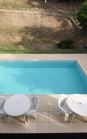 Casa à venda com 320m², 4 quartos e 4 vagasQuarto 4 - Vista