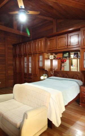Casa à venda com 320m², 4 quartos e 4 vagasQuarto 4