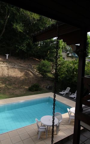Casa à venda com 320m², 4 quartos e 4 vagasQuarto 3 - Vista