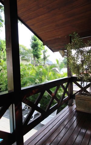 Casa à venda com 320m², 4 quartos e 4 vagasQuarto 4 - Varanda