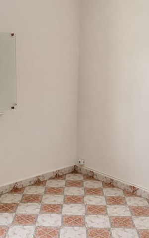 Casa para alugar com 18m², 3 quartos e 11 vagas Casa para alugar com 18m², 3 quartos e 11 vagasSala