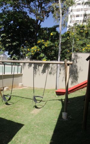 Apartamento à venda com 240m², 4 quartos e 2 vagasÁrea Comum - Playground