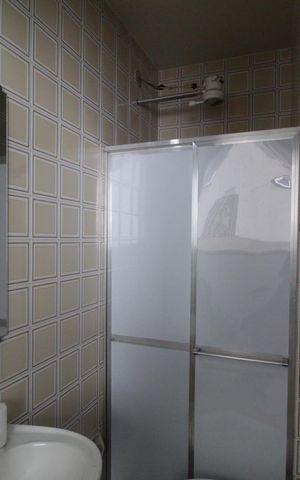 Apartamento à venda com 240m², 4 quartos e 2 vagasBanheiro de Serviço