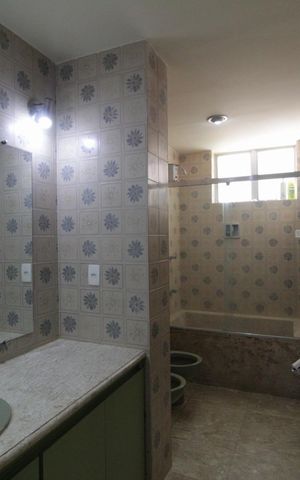 Apartamento à venda com 240m², 4 quartos e 2 vagasBanheiro Social 