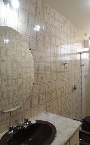 Apartamento à venda com 240m², 4 quartos e 2 vagasBanheiro Suite 2