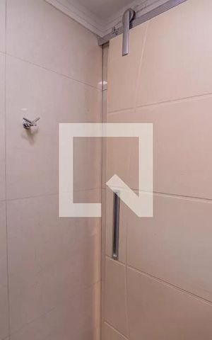 Apartamento à venda com 52m², 2 quartos e 1 vaga Apartamento à venda com 52m², 2 quartos e 1 vagaBanheiro