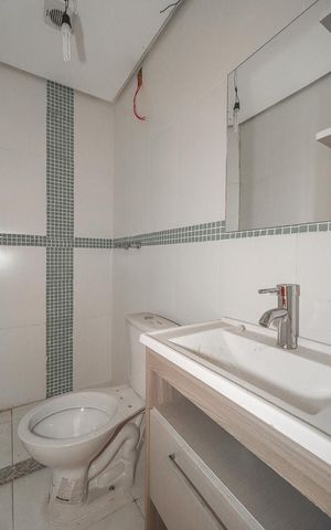 Casa à venda com 140m², 3 quartos e 2 vagasBanheiro da Suíte