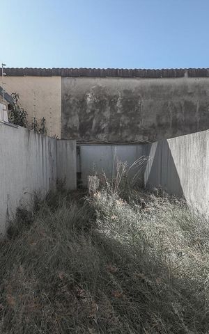 Casa à venda com 140m², 3 quartos e 2 vagasÁrea externa
