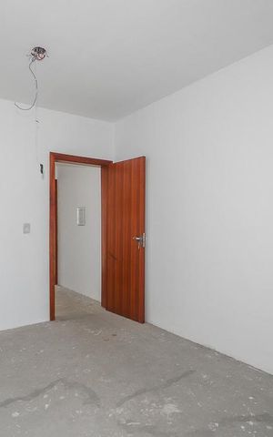 Casa à venda com 140m², 3 quartos e 2 vagasSuíte 2
