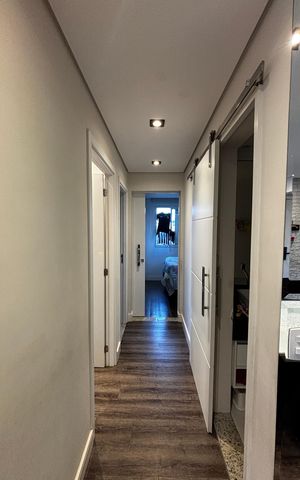 Apartamento à venda com 67m², 3 quartos e 1 vaga Apartamento à venda com 67m², 3 quartos e 1 vagaCorredor