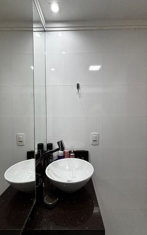 Apartamento à venda com 67m², 3 quartos e 1 vaga Apartamento à venda com 67m², 3 quartos e 1 vagaBanheiro da Suíte