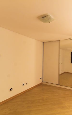 Apartamento para alugar com 298m², 4 quartos e 5 vagas Apartamento para alugar com 298m², 4 quartos e 5 vagasQuarto 3 - Suíte
